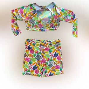 Tee 2 Sea midrif top /biker short set - M yellow /green /purple print.